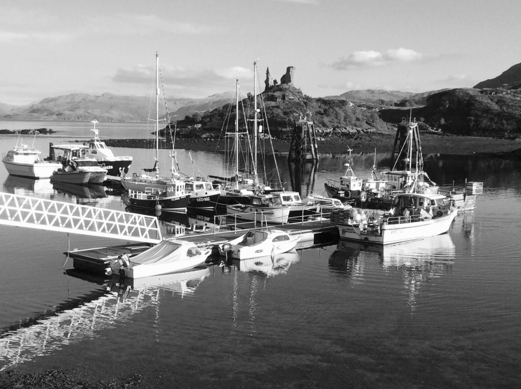 Misty Isle Apartments Ltd - Maol View Kyleakin Esterno foto