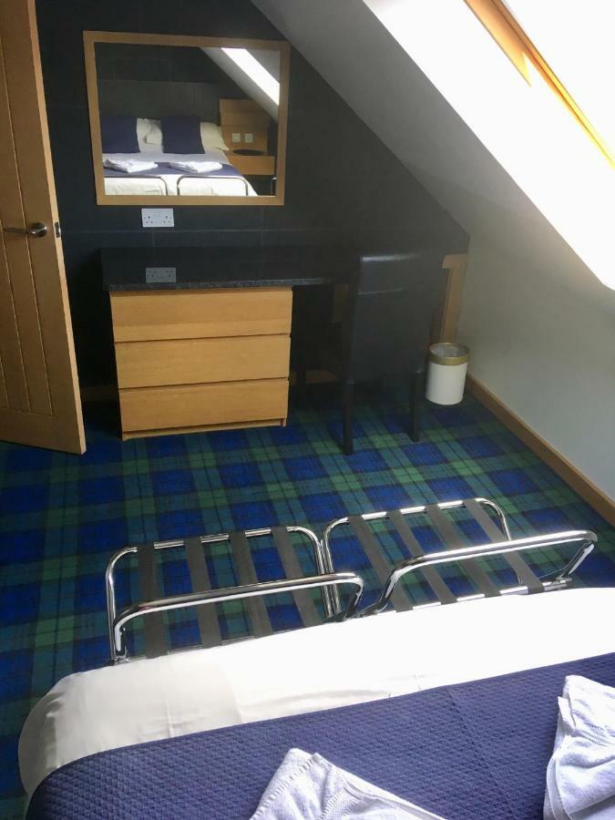 Misty Isle Apartments Ltd - Maol View Kyleakin Esterno foto